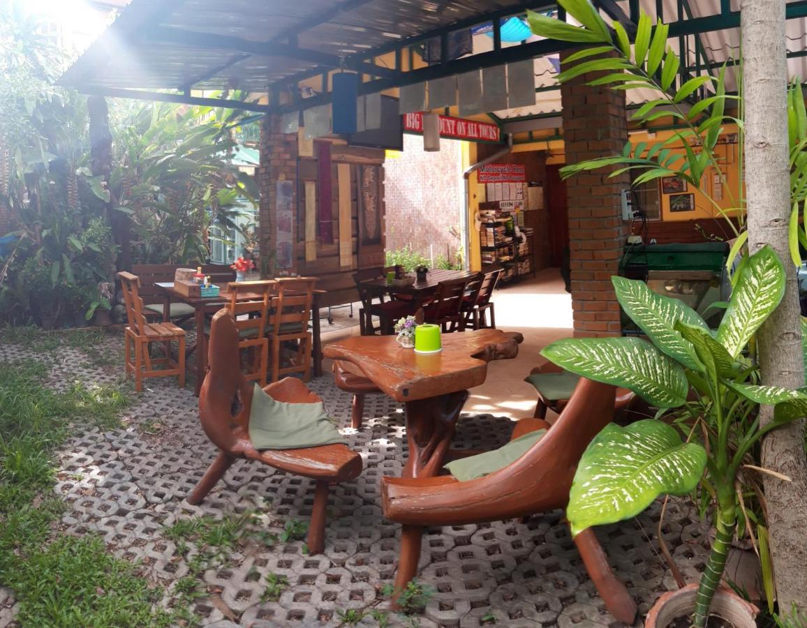 Dutch Cosy Home Chiang Mai Bagian luar foto