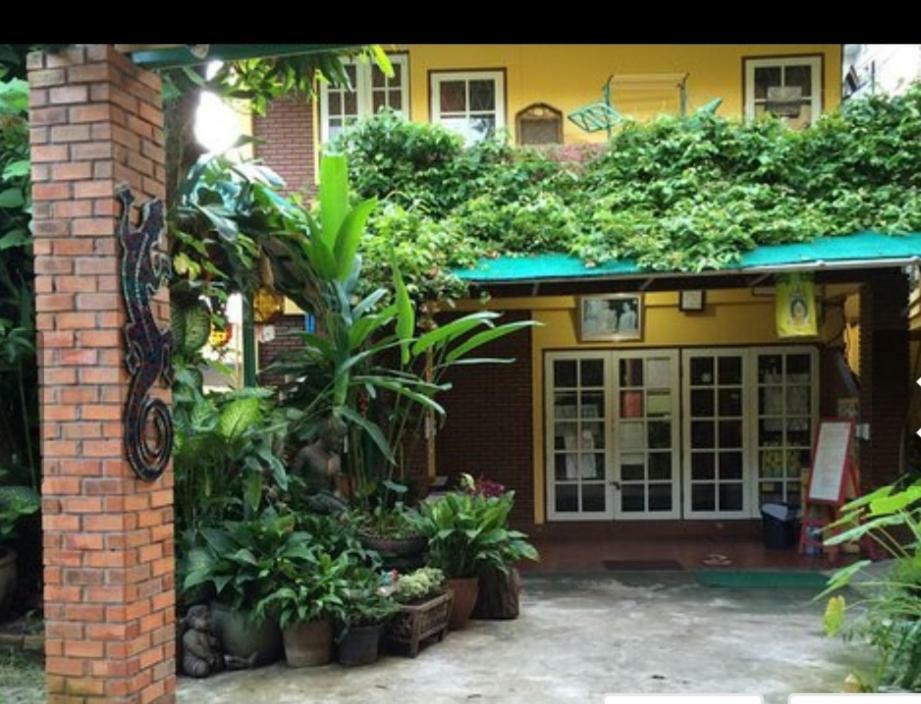 Dutch Cosy Home Chiang Mai Bagian luar foto